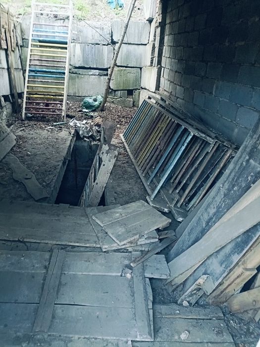 Продам два гаража