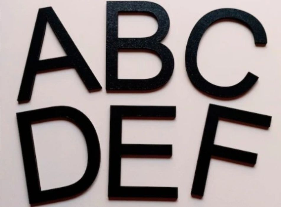 Litery cyfry 3D 20 cm drewno HDF czarne