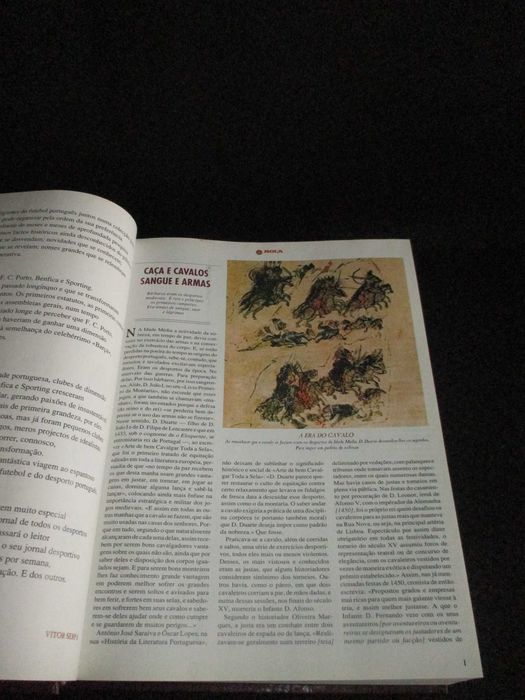 Livro Glória e Vida de Três Gigantes A Bola