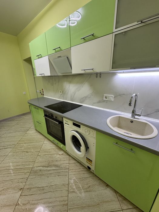 Продам 2к.квартиру 50кв.м Оболонський район ЖК Міністерський Кондратюка 3 Власник