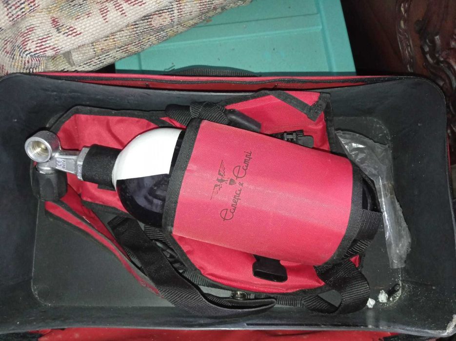 Garrafa Oxigénio Mergulho pequena - usada 1 vez