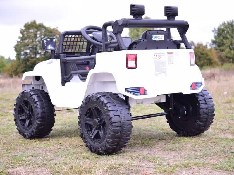 Auto samochód na akumulator JEEP DARK NIGHT dżip SUV jeździk autko RC