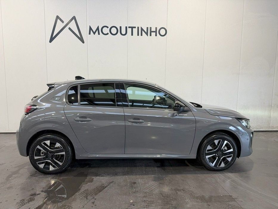 Peugeot e-208 51 kWh Allure