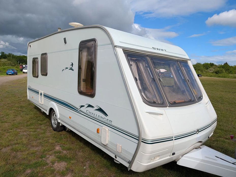 SWIFT Challenger 490  5/6 osobowa+ motor mover. Stan idealny
