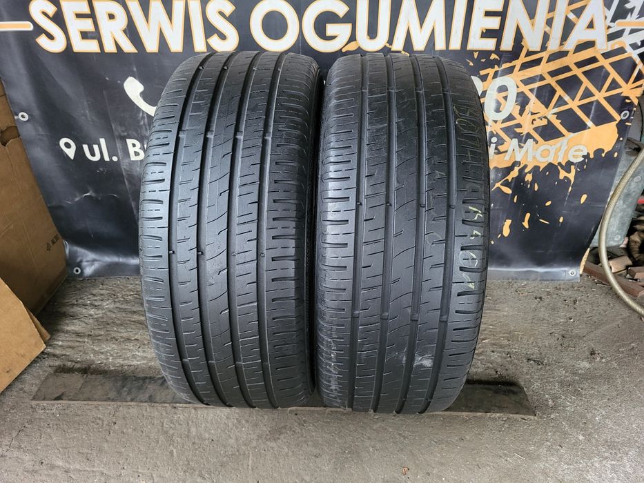 Opony letnie 235/55/17 Barum