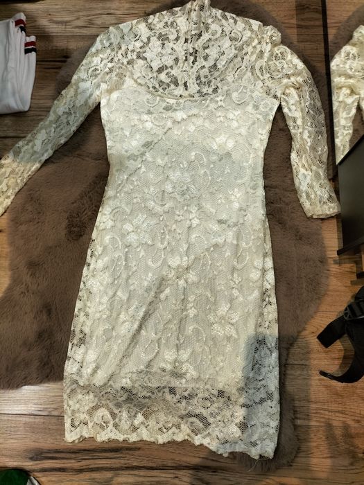 Sukienka z koronki. Rozm S/ XS