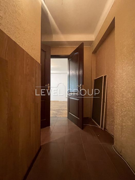 Продаж 2-кімн. квартири біля метро Шулявська — вул. Дегтярівська, 58