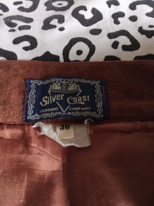 Vendo saia maxi de camurça castanho veludo vintage em bom estado