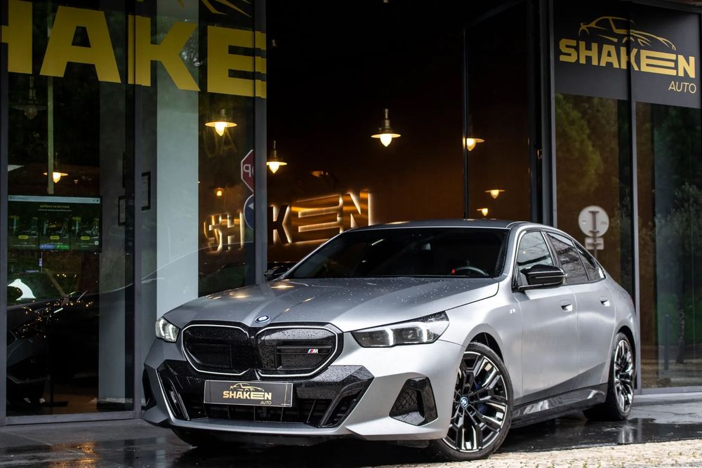 BMW i5 M60 xDrive Pack Desportivo M Pro