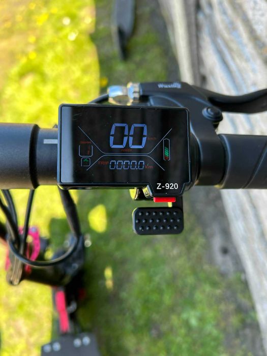 Hulajnoga elektryczna KUGOO M4