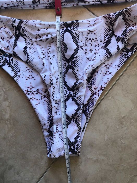 Conjunto de Biquini novo cai-cai 38