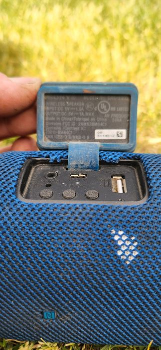 Продам колонку Sony SRS-XB31