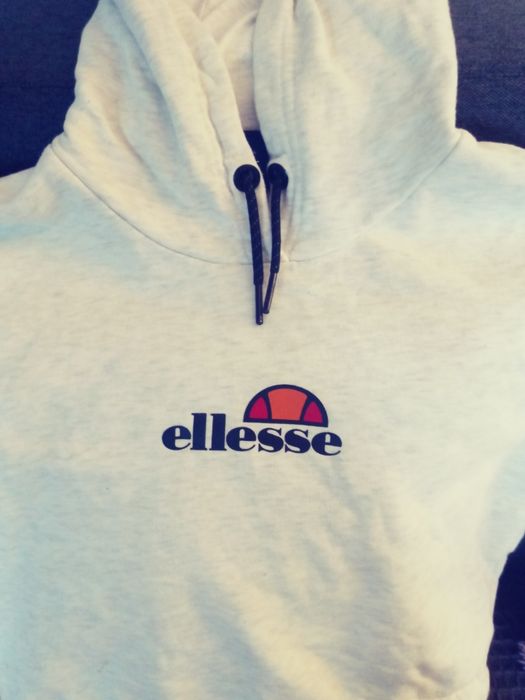 Bluza szara zkapturem 34 Ellesse do pasa