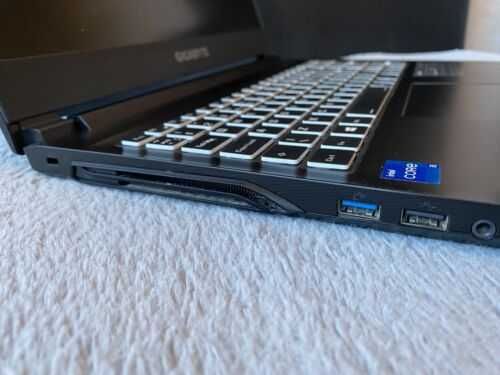 GIGABYTE G5 KC 15.6 (512 GB, i5 10th Gen, 16 GB, RTX 3060) Como novo!64741081547906123