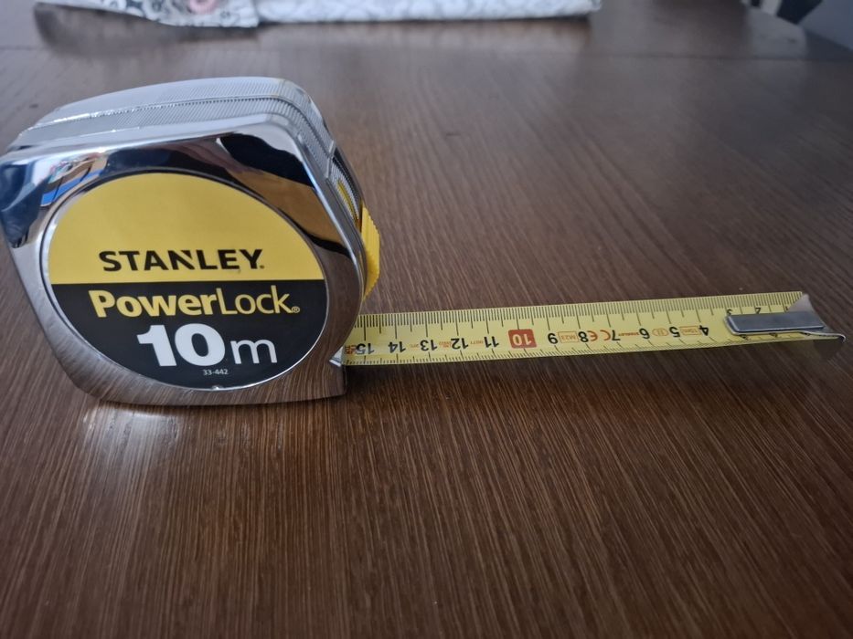 Metrówka zwijana Stanley 10m