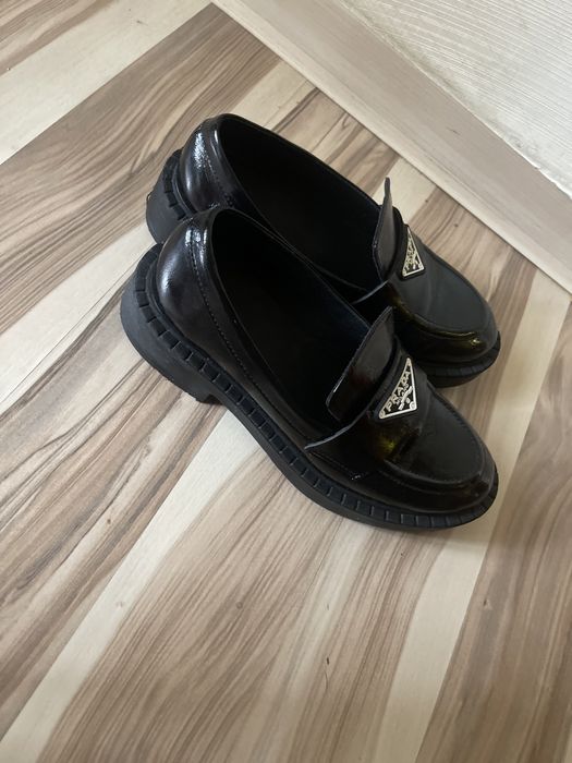 Туфлі Prada новенький стан
