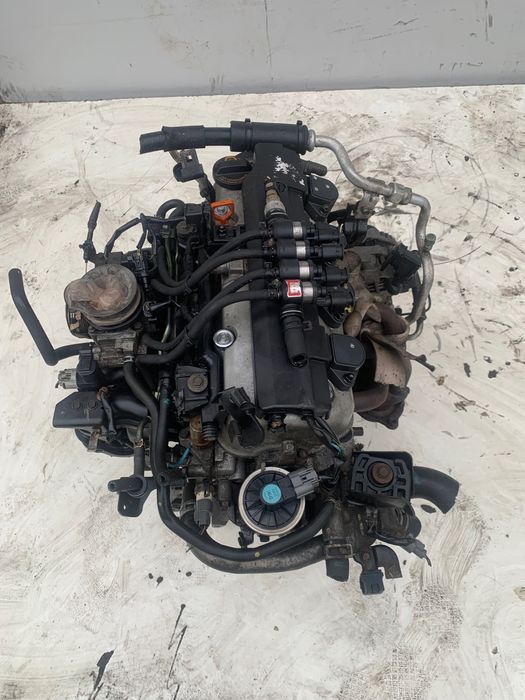 Silnik  kompletny  Benzynowy Honda Civic 7 1.6 MT 110 KM. film