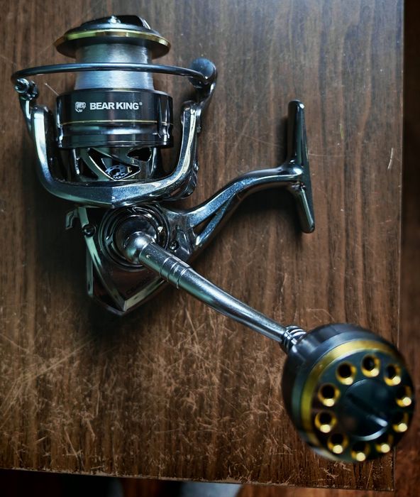 Kołowrotek Bearking Caesar 4000