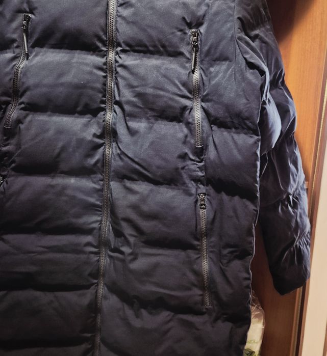 Зимовий чоловічий пуховік