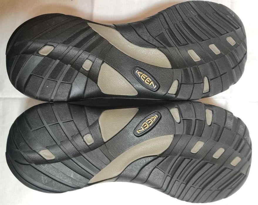 buty Keen 44 Austin #340