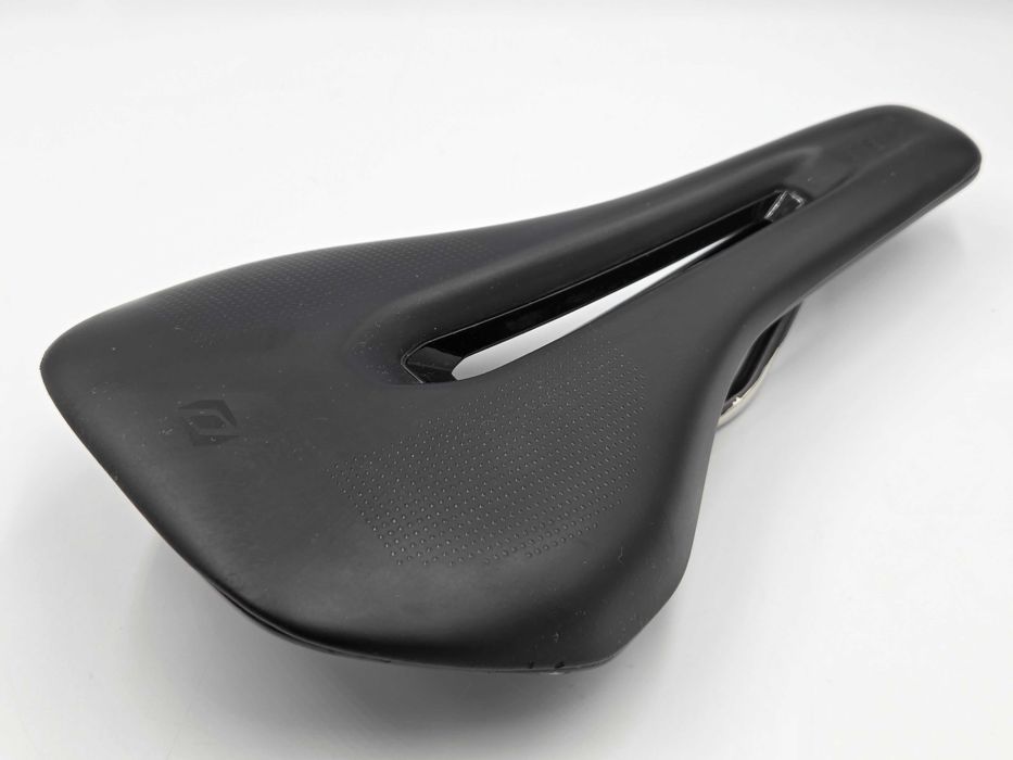 Siodełko SYNCROS Tofino width 145mm