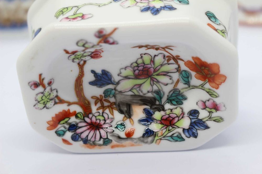 Saleiro NG e Instituto Português de Museus diversos modelos