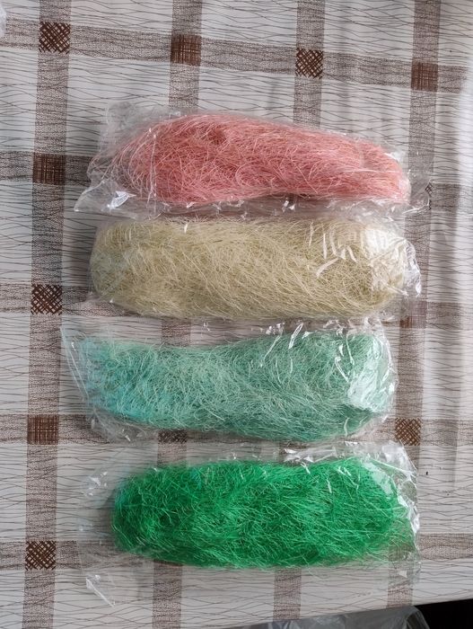 Декор троянди та сизаль