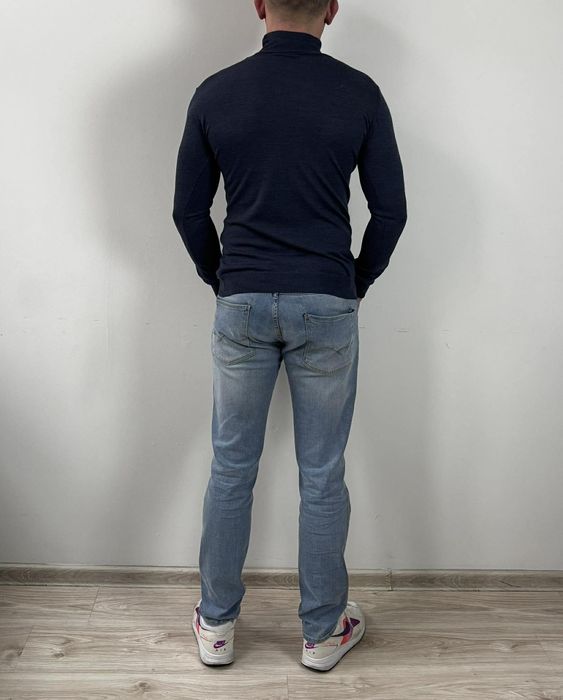 Oscar Jacobson golf sweter męski S/M 100%merino
100%wełna merino 
Rozm