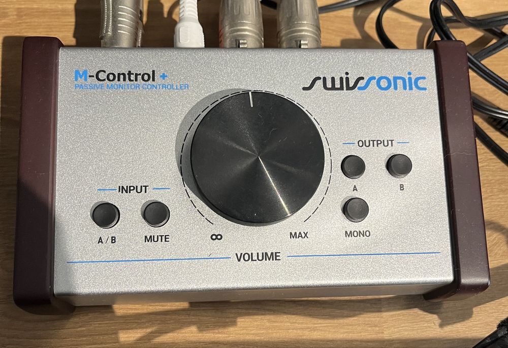 Controlador Swissonic M-Control +