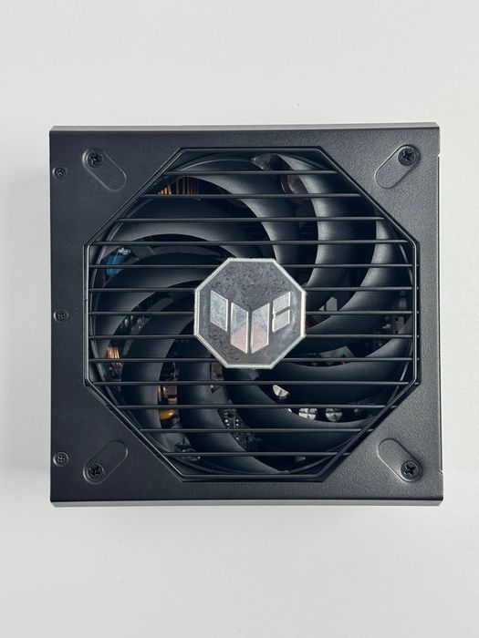 Zasilacz ASUS TUF Gaming 850W Gold (90YE00S2-B0NA00)