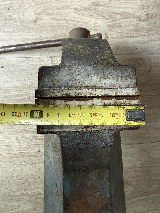 Imadło ślusarskie 100 mm – solidne, stare, sprawne, PRL