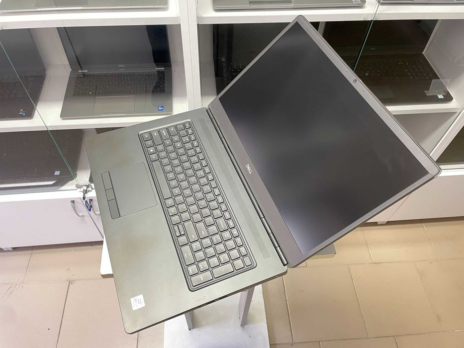 МРІЯ БУХГАЛТЕРА 2 Dell Precision 7750 i7 12 ЯДЕР IPS R16 SSD Куліша 22