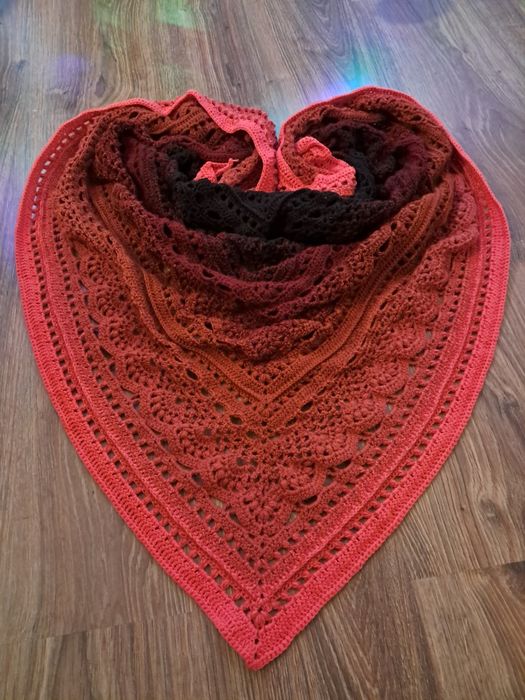 Chusta ręcznie robiona