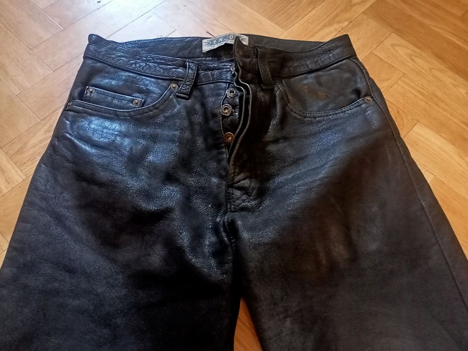 Продам брюки кожаные мужские