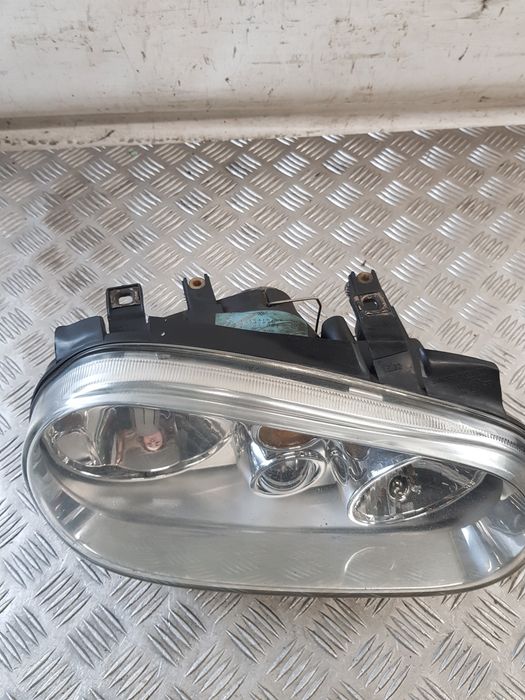 Lampa Prawa Przód 1J1941016B Vw Golf Iv 98R- Europa