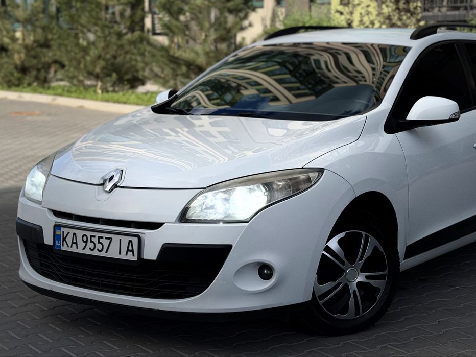 Renault Megane 2011 VIN VF1KZ1G0644512978 фото оголошення 2 з 24