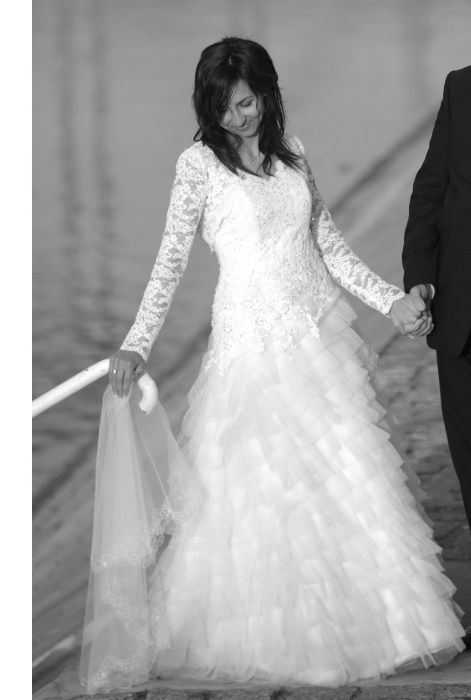 Suknia ślubna z dodatkami