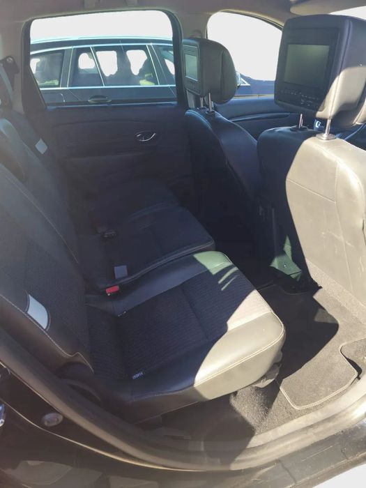 Renault Grand Scénic ENERGY TCe 115 S&S Bose Edition
