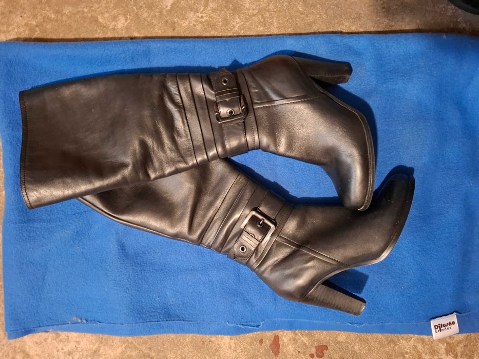 Skórzane kozaki damskie 36