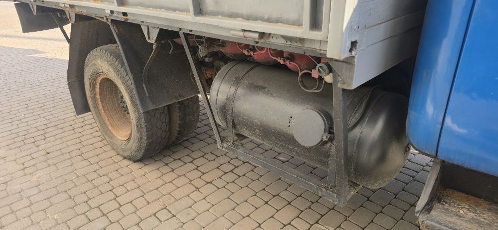 Зил-130 бортовой, тент.Газ