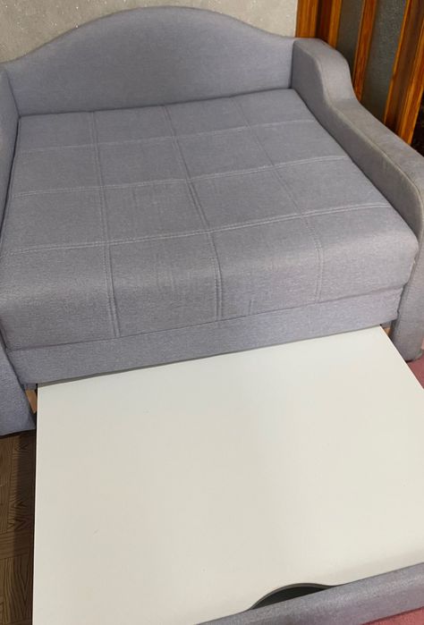 Диван,крісло розкладний