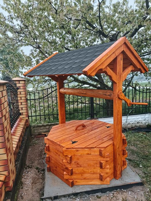 Studnia ogrodowa obudowa studni