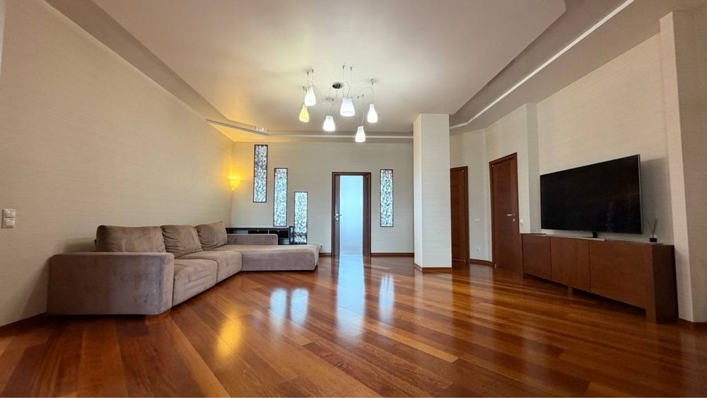 Квартира 136м2 Дом Крейнина, Центр