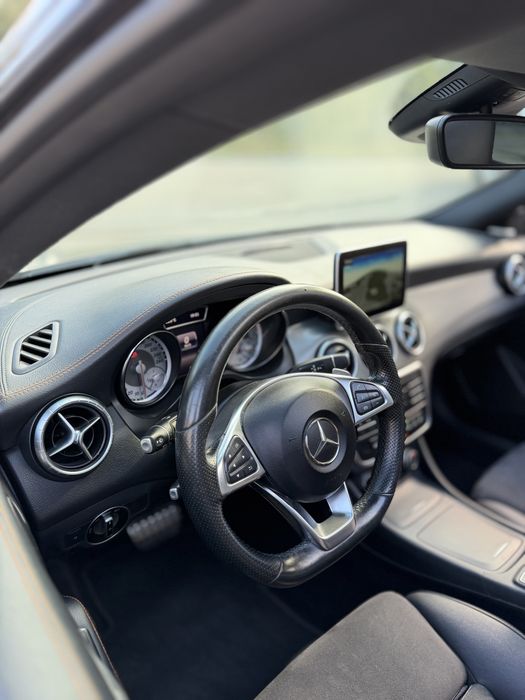 Mercedes-Benz CLA 220 — fotografia 5