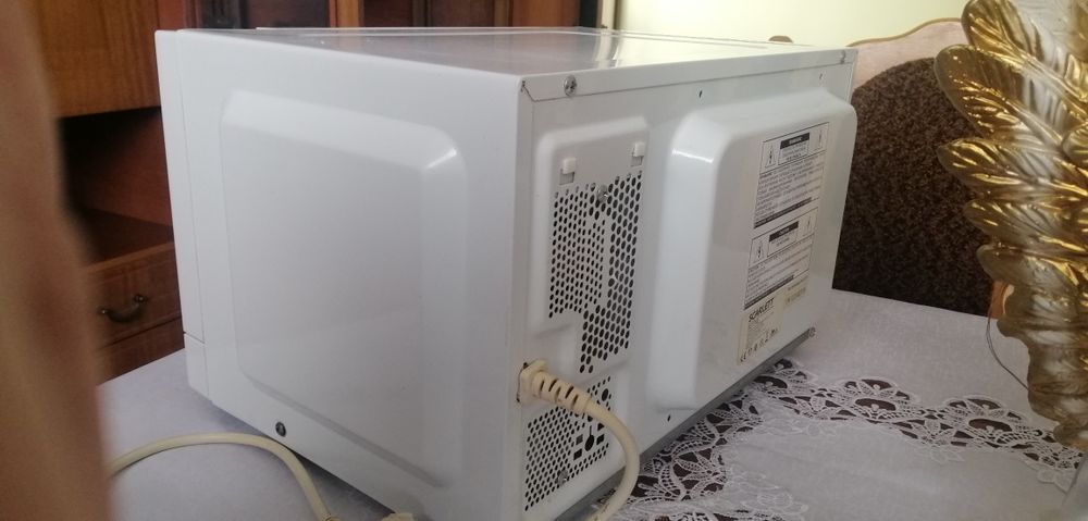 Мікрохвильова піч