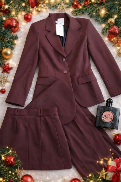 Продам стильний костюм «трійка» від українського бренду One by One.