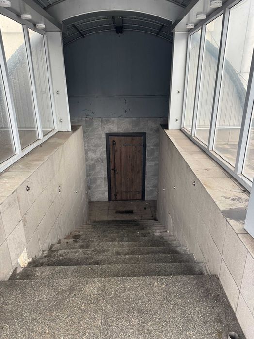 Підвальне приміщення на Казбеті біля ТРЦ Плазма