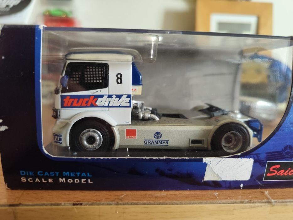 Camião Racing  Mercedes escala 1.43