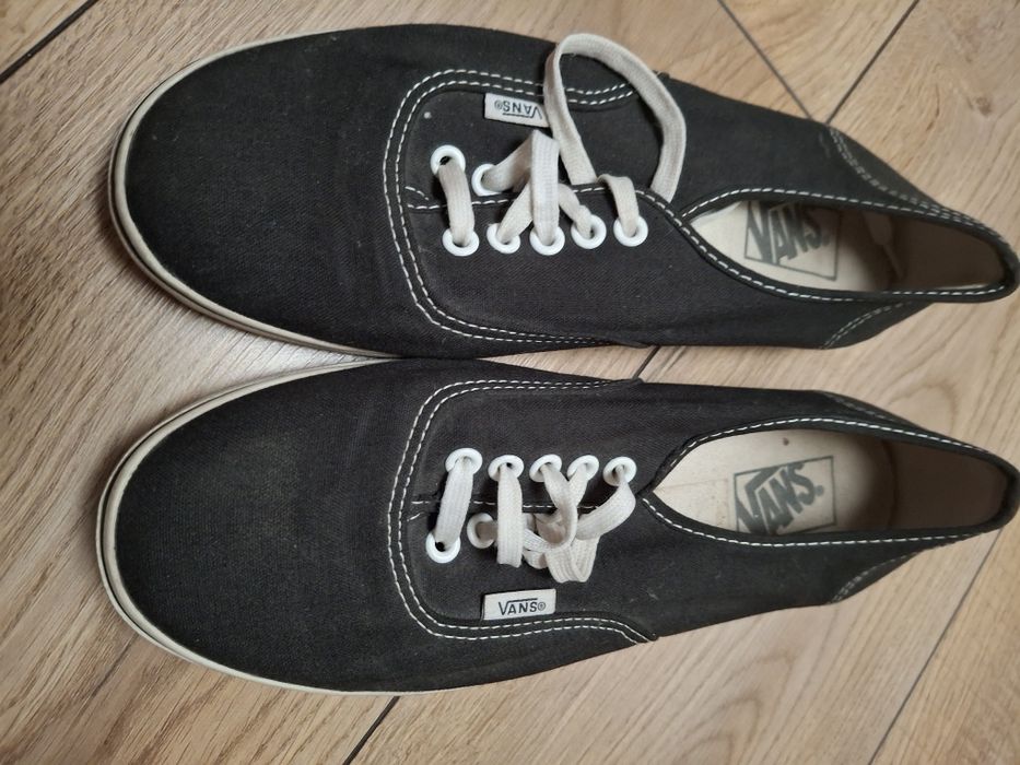 Trampki marki Vans