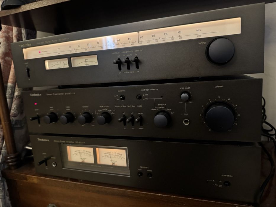 Продам топовий комплект Technics - Su-9011 Se-9021 St-9031